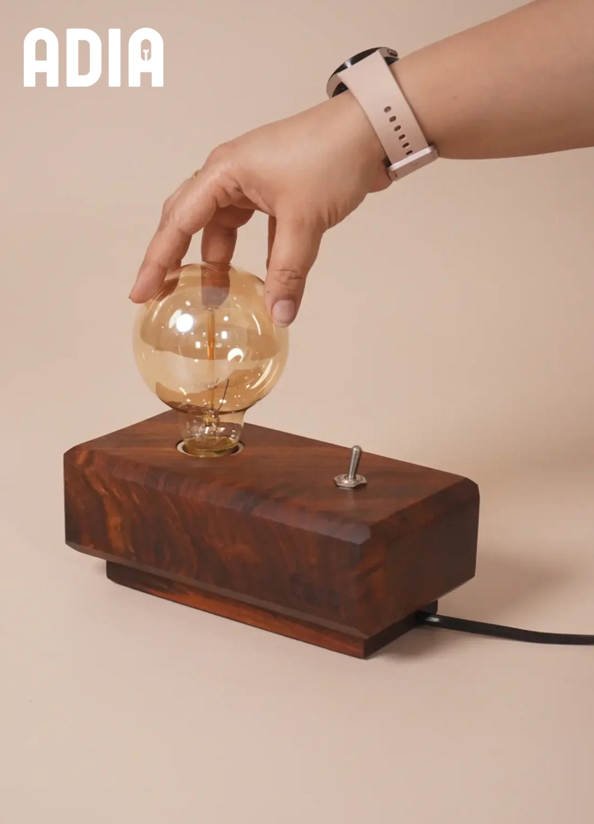 ADIA - Desktop Exo Lamp