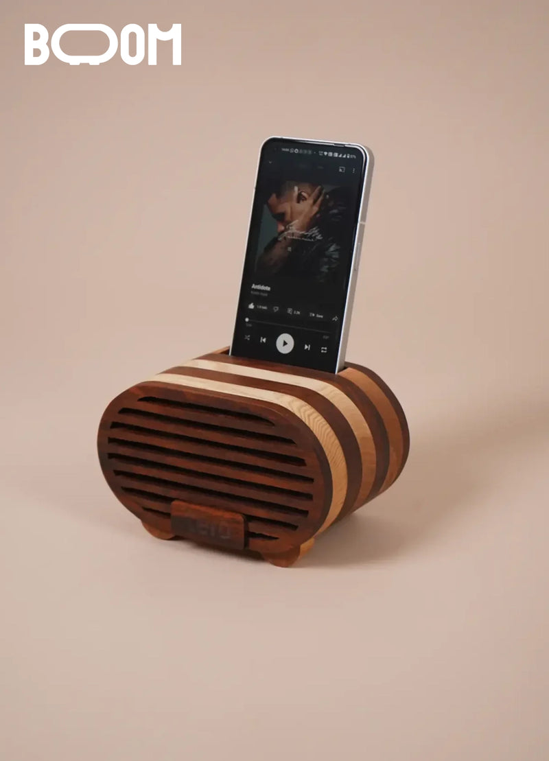 BOOM TCS – Smartphone Holder & Amplifier, Grade 1