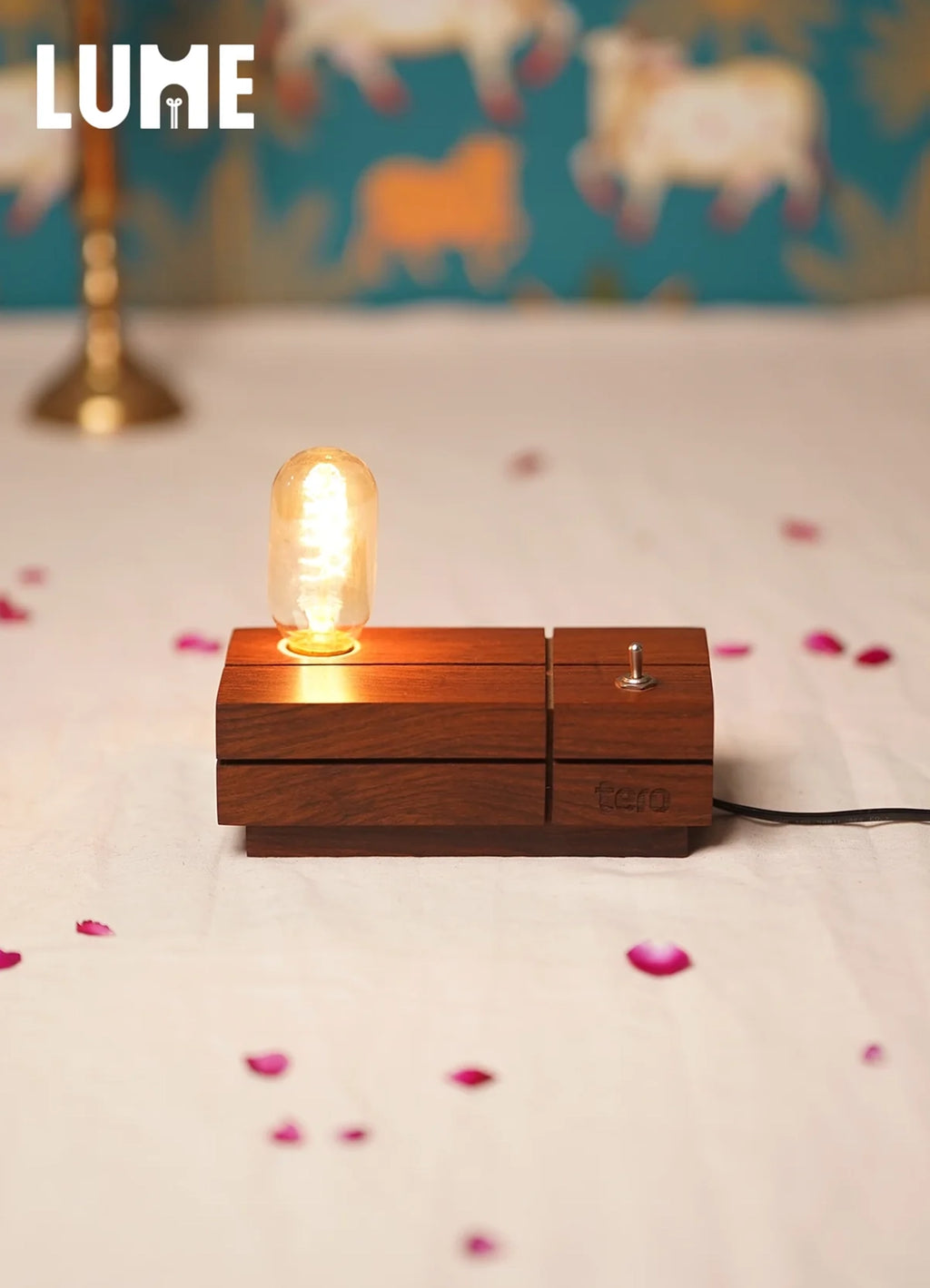 LUME - Solid wood Exo Lamp