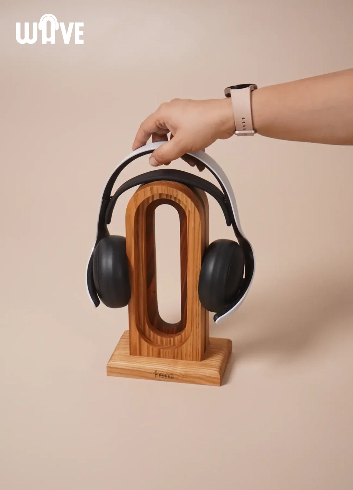 Wave - Minimalist Headphone Dock