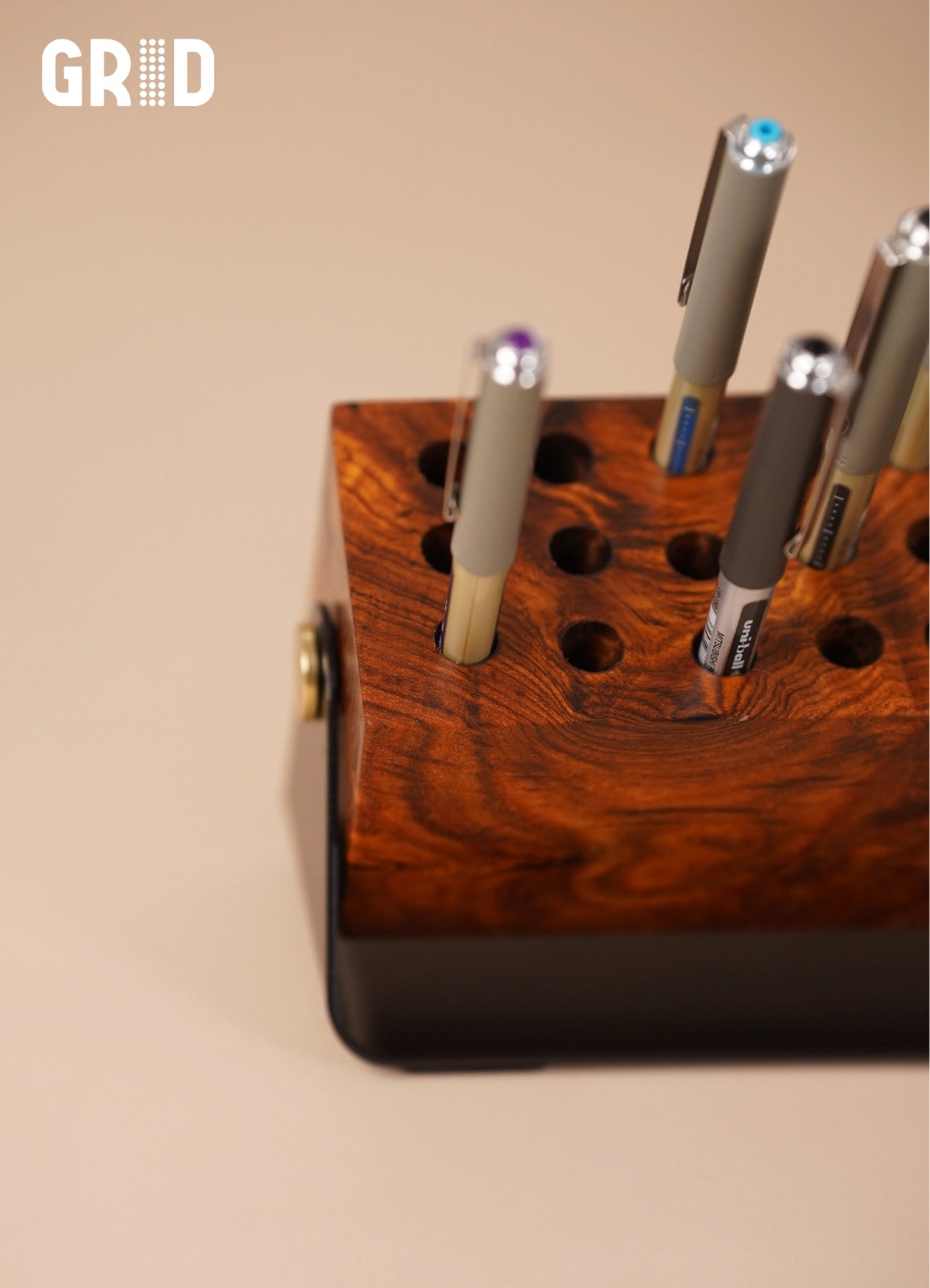 GRID – Solidwood Pen Holder