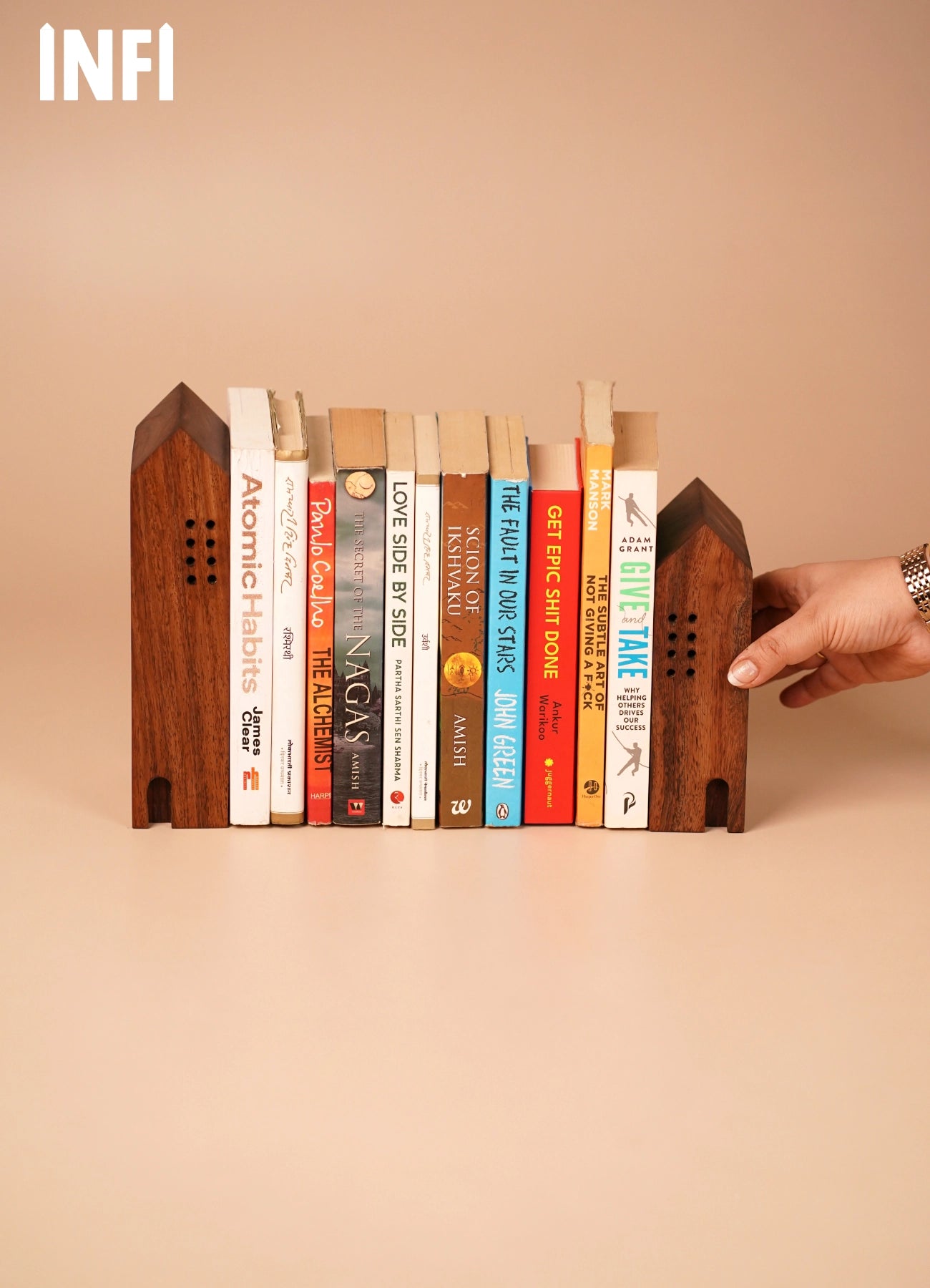 INFI – Solidwood Bookends
