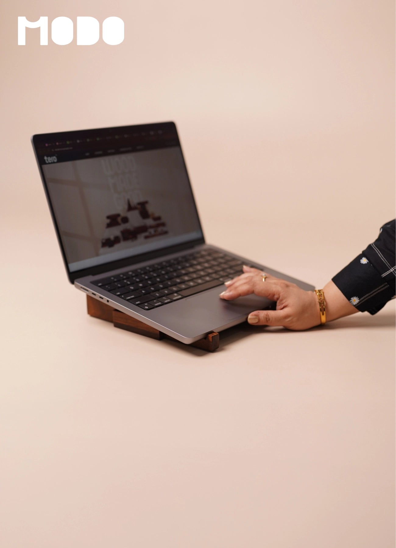 MODO – Nomad Laptop Dock