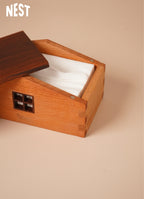 NEST – Wooden Tissue Hut