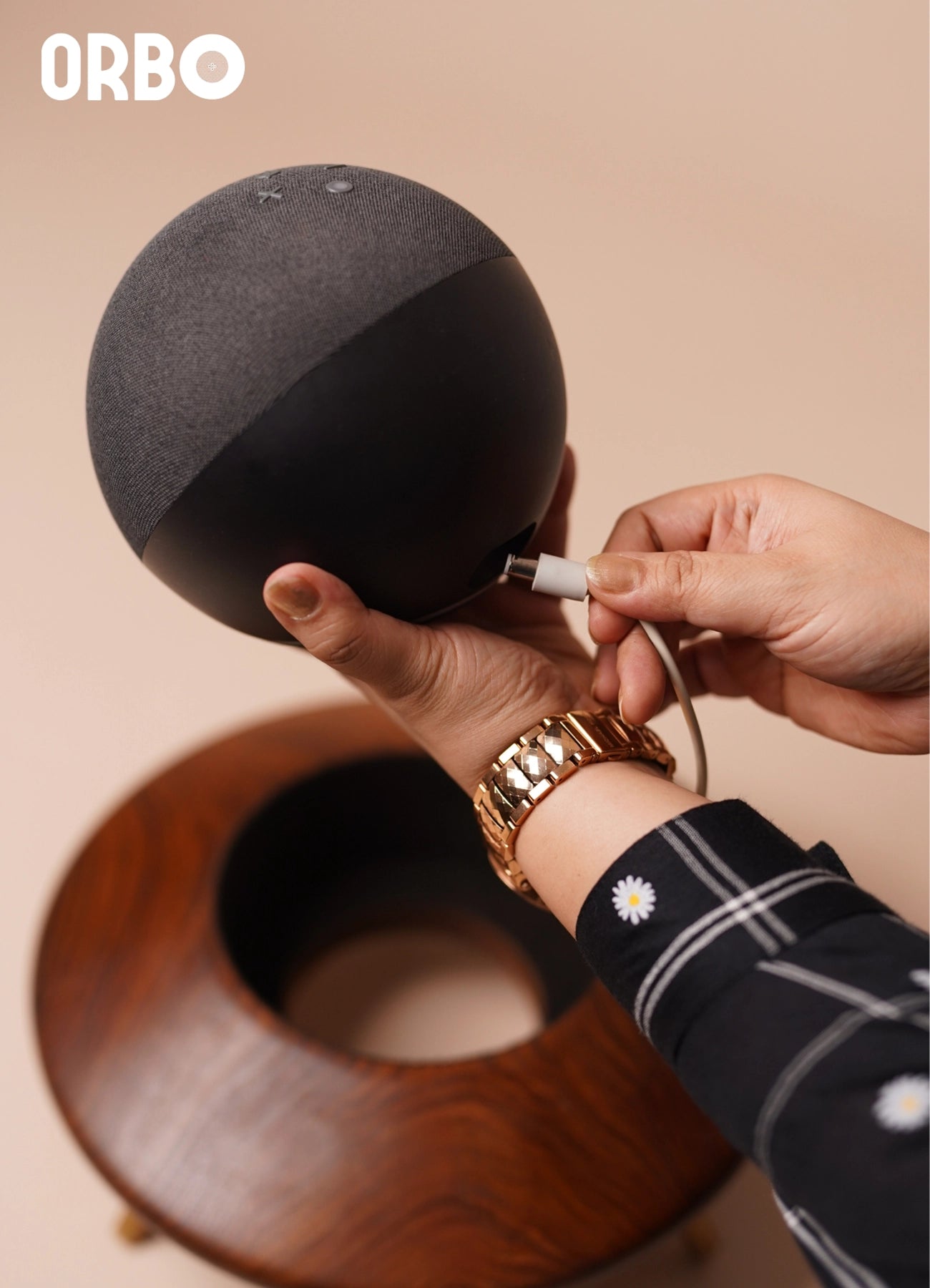 ORBO – Alexa Echo Dock